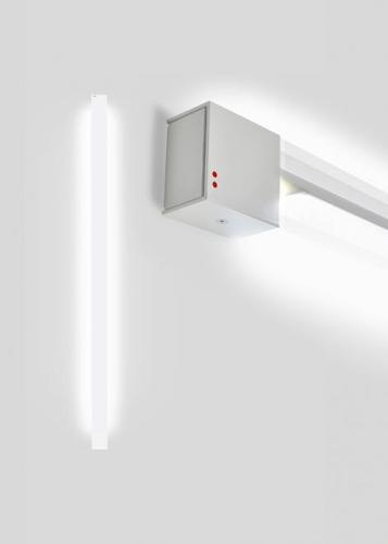 Skontrolujte Nástenné svietidlo Fabbian Pivot F39 46W 3000K - Biele - F39 G03 01
