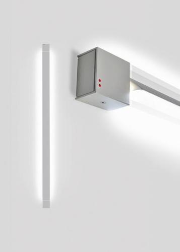 Skontrolujte Nástenné svietidlo Fabbian Pivot F39 46W 2700K - Svetlošedá - F39 G04 75