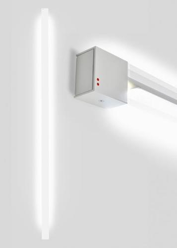 Skontrolujte Nástenné svietidlo Fabbian Pivot F39 70W 3000K - Biele - F39 G05 01