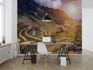 Fototapeta Transfagarasan road, Rumunsko, veľkolepá cesta v horách, leto, slnečné lúče small 1